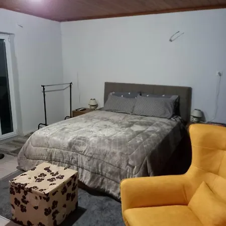 Lägenhet Fofi Agioi Deka (Corfu)